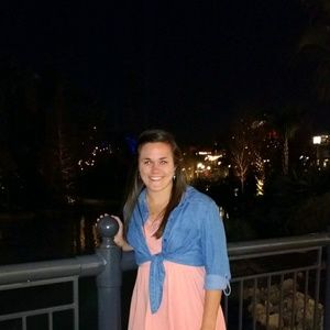 Meet your Posher, Kendra